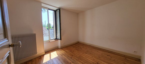 4 rooms House in Ruffec, France No. 278807 12