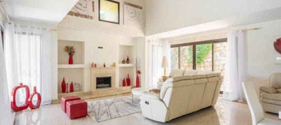 4 bedrooms Villa in Los Arqueros, Spain No. 22969 2