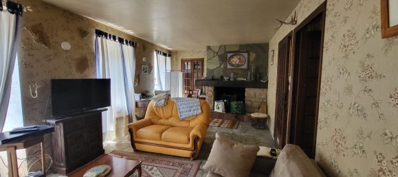 3 chambres Maison de ville à Cantal, France No. 291034 9