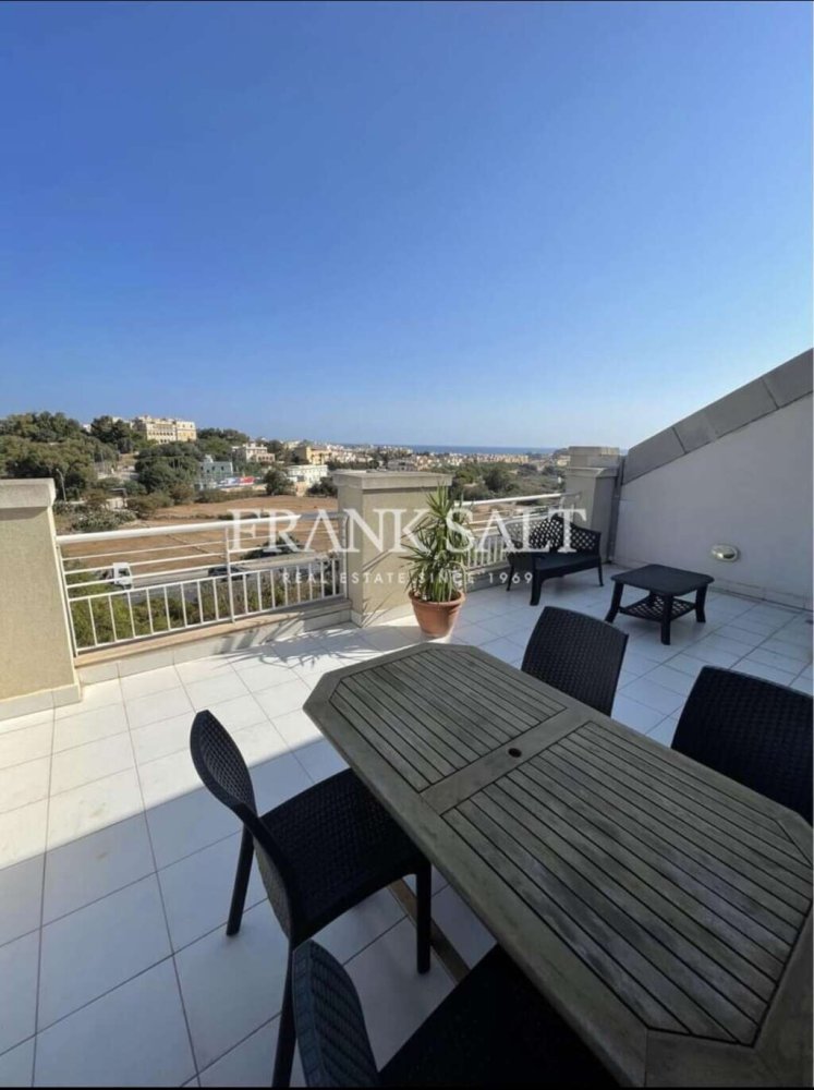 1 chambre Penthouse à Swieqi, Malta No. 8467