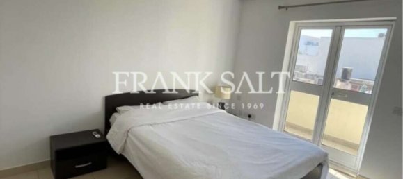 1 chambre Penthouse à Swieqi, Malta No. 8467 6