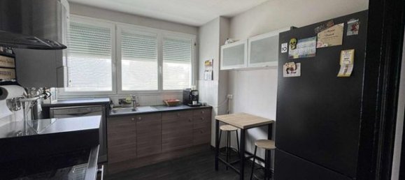 2 bedrooms Apartment in Genlis, France No. 291522 3
