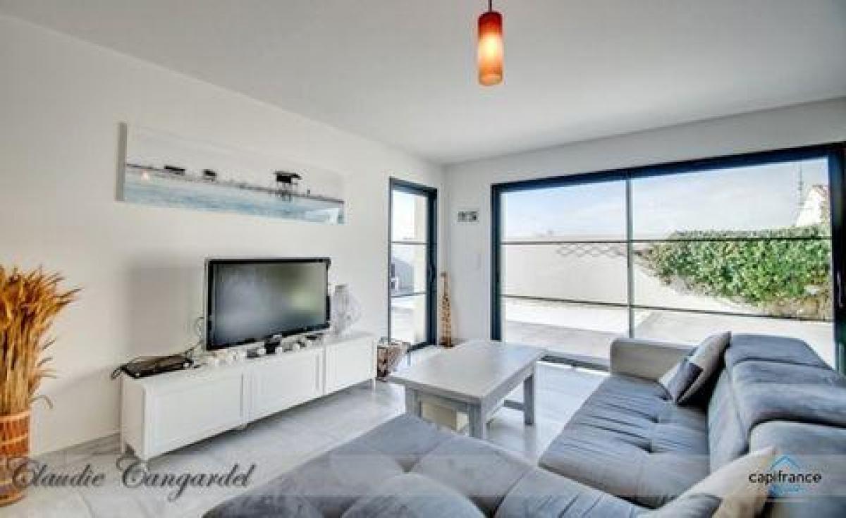 Casa de 4 dormitorios en La Rochelle, France No. 27941