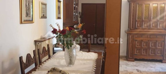3 Schlafzimmer Wohnung in Montepulciano, Italy, Nr. 302979 23