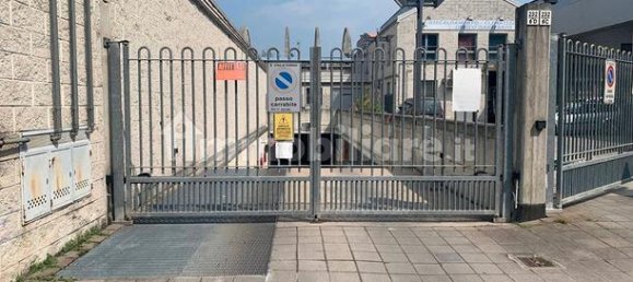 15m² Garage in Turin, Italy No. 273540 2