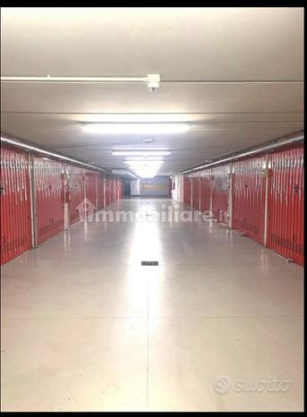 15m² Garage in Turin, Italy No. 273540