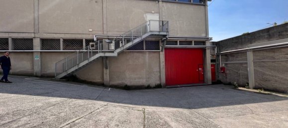 Entrepôt à Brescia, Italy 1650m² No. 327061 4