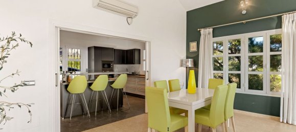 4 bedrooms House in Benahavis, Spain No. 39789 6