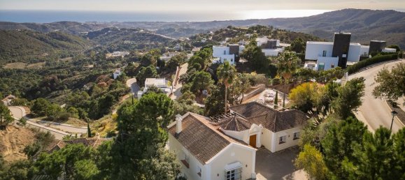 4 bedrooms House in Benahavis, Spain No. 39789 7