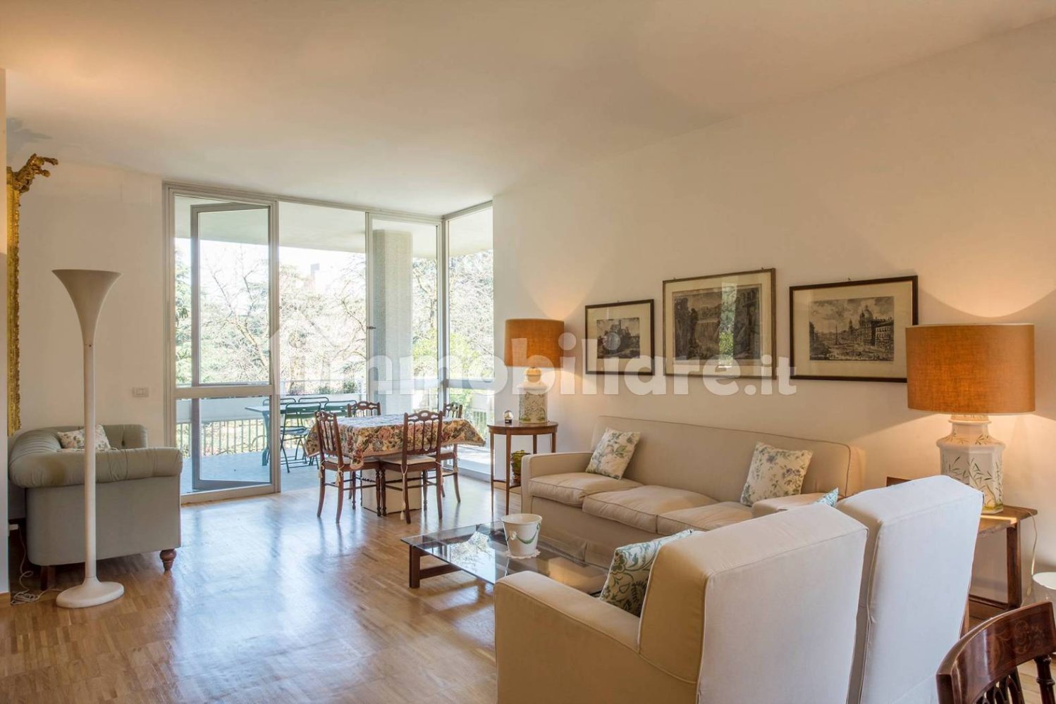 4 bedrooms Apartment in Segrate, Italy No. 15017