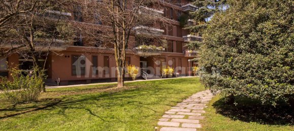 4 bedrooms Apartment in Segrate, Italy No. 15017 36