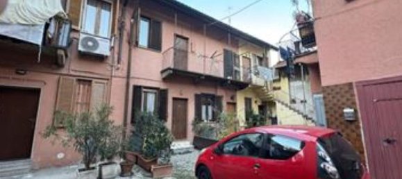 Квартира с 3 комнатами в Чинизелло Бальсамо, Италия № 1974 3