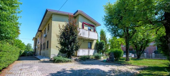 3غرفة شقة في San Cesario sul Panaro, Italy رقم 171701 3