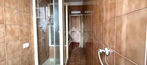 3-salle Appartement à Gorgonzola, Italy No. 18412 16