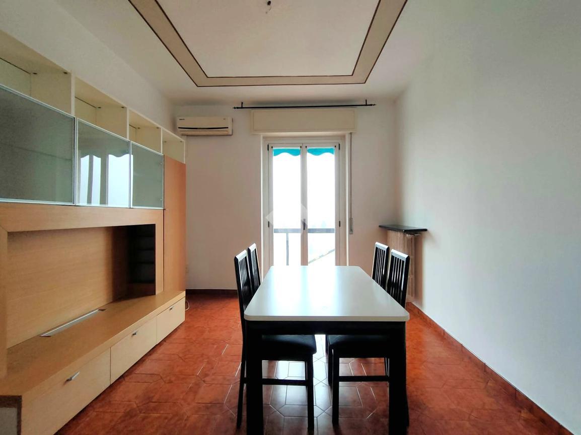 3-salle Appartement à Gorgonzola, Italy No. 18412