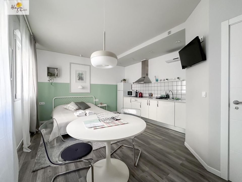 Квартира с 1 спальней в Валенсия, Испания № 274703