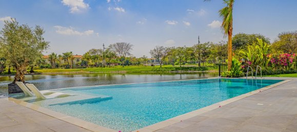 Вилла с 5 спальнями в Jumeirah Islands, ОАЭ № 18803 2