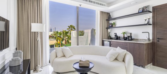 Вилла с 5 спальнями в Jumeirah Islands, ОАЭ № 18803 13