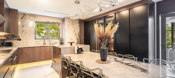 Вилла с 5 спальнями в Jumeirah Islands, ОАЭ № 18803 10