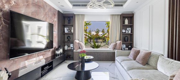 Вилла с 5 спальнями в Jumeirah Islands, ОАЭ № 18803 8