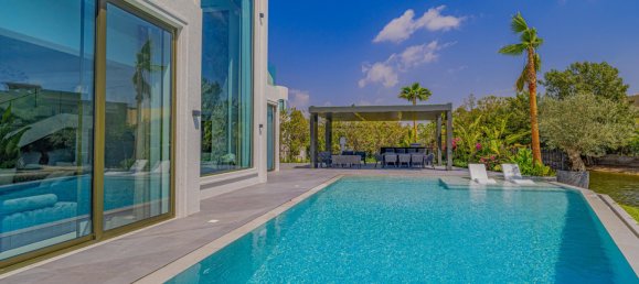 Вилла с 5 спальнями в Jumeirah Islands, ОАЭ № 18803 29