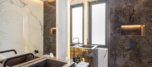 Вилла с 5 спальнями в Jumeirah Islands, ОАЭ № 18803 24