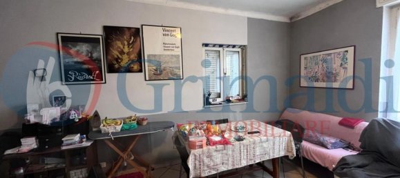 Apartamento de 2 divisões em Beinasco, Italy N.º 57668 7