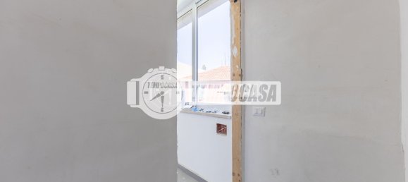 3 bedrooms Apartment in Rome, Italy No. 328697 21