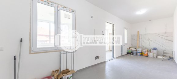 3 bedrooms Apartment in Rome, Italy No. 328697 27