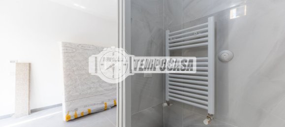 3 bedrooms Apartment in Rome, Italy No. 328697 33