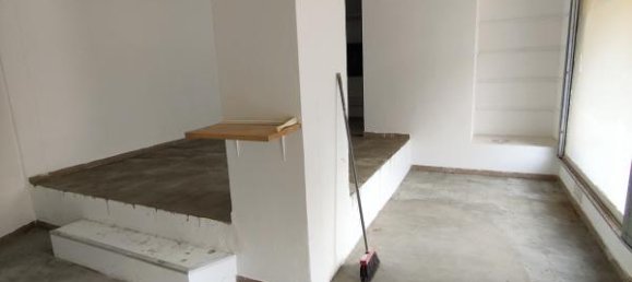 Gewerbliche Immobilie in L'Ile-Rousse, France 37m², Nr. 74206 4