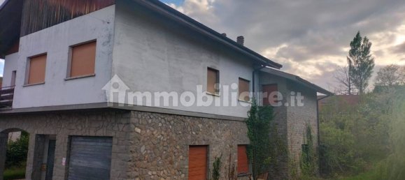 3 bedrooms Villa in San Benedetto Val di Sambro, Italy No. 111767 3