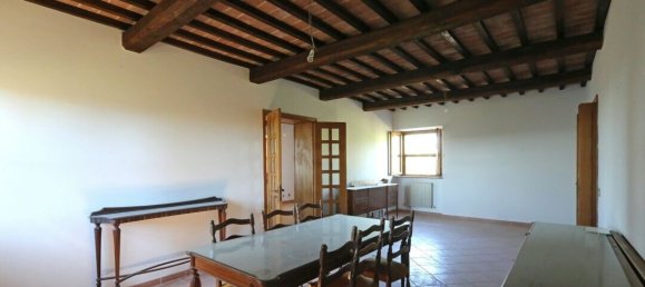 6 bedrooms House in Città della Pieve, Italy No. 58038 3