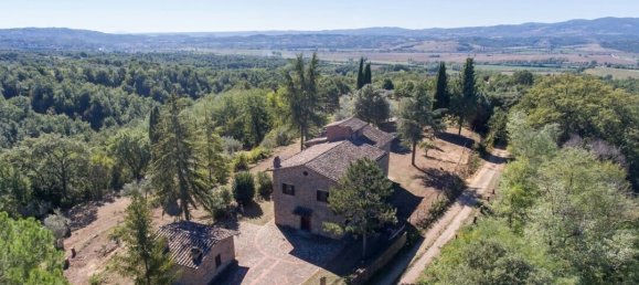 6 bedrooms House in Città della Pieve, Italy No. 58038 28