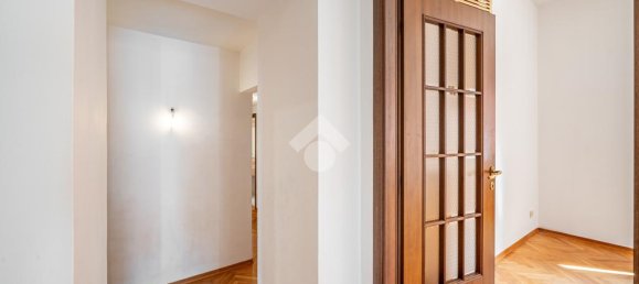 3 Schlafzimmer Wohnung in Verona, Italy, Nr. 377662 14