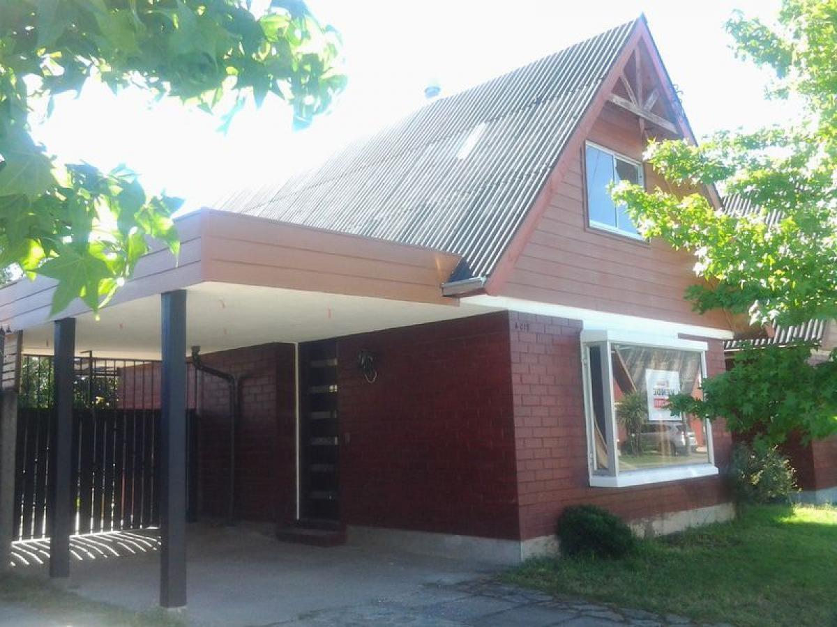 3 bedrooms House in Biobio, Chile No. 2750