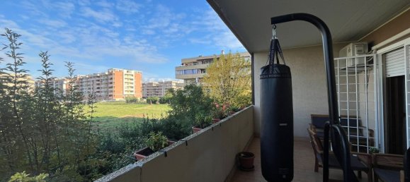 2 rooms Apartment in Rome, Italy No. 20534 12