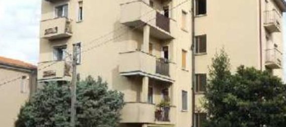 3 rooms Apartment in Besana in Brianza, Italy No. 186913 16