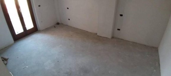 3-Zimmer Wohnung in Voghera, Italy, Nr. 24500 14