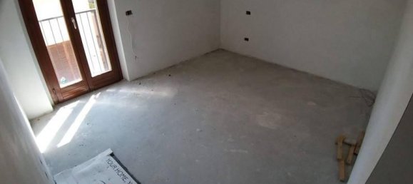 3-Zimmer Wohnung in Voghera, Italy, Nr. 24500 17