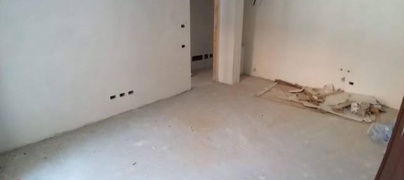 3-Zimmer Wohnung in Voghera, Italy, Nr. 24500 8
