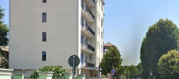 3 rooms Apartment in Vigevano, Italy No. 185131 15