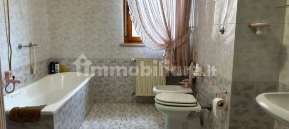4 Schlafzimmer Villa in Rome, Italy, Nr. 211033 18