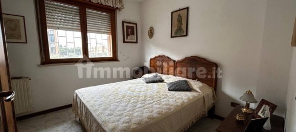 4 Schlafzimmer Villa in Rome, Italy, Nr. 211033 16