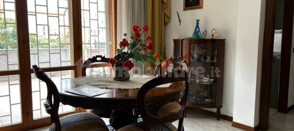 4 Schlafzimmer Villa in Rome, Italy, Nr. 211033 9