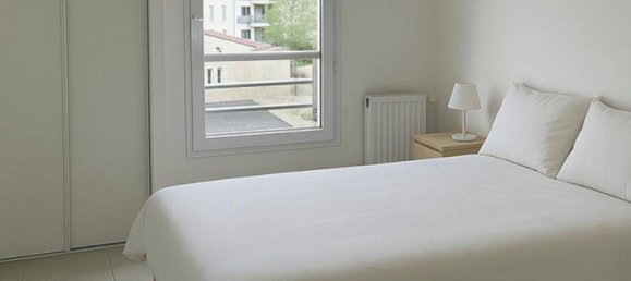 Apartamento de 2 dormitorios en Drancy, France No. 333678 4