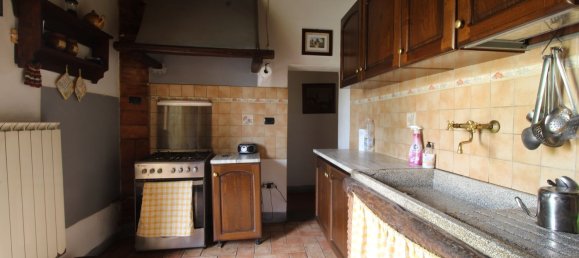 5 rooms House in Lamporecchio, Italy No. 284236 8