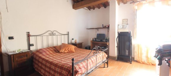 5 rooms House in Lamporecchio, Italy No. 284236 15
