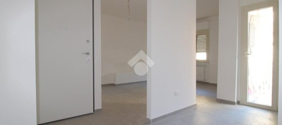 1 bedroom Apartment in Pescara, Italy No. 291843 2