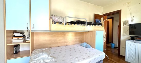 3 bedrooms Apartment in Fara Vicentino, Italy No. 359143 8